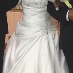 Brides Dress use for 1 hr