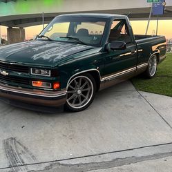 1996 Chevy Silverado Obs Looking For Trades Jdm Only!!