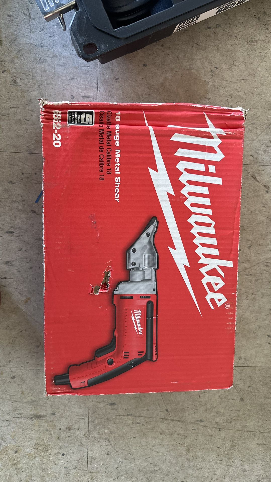 Milwaukee Metal Sheer
