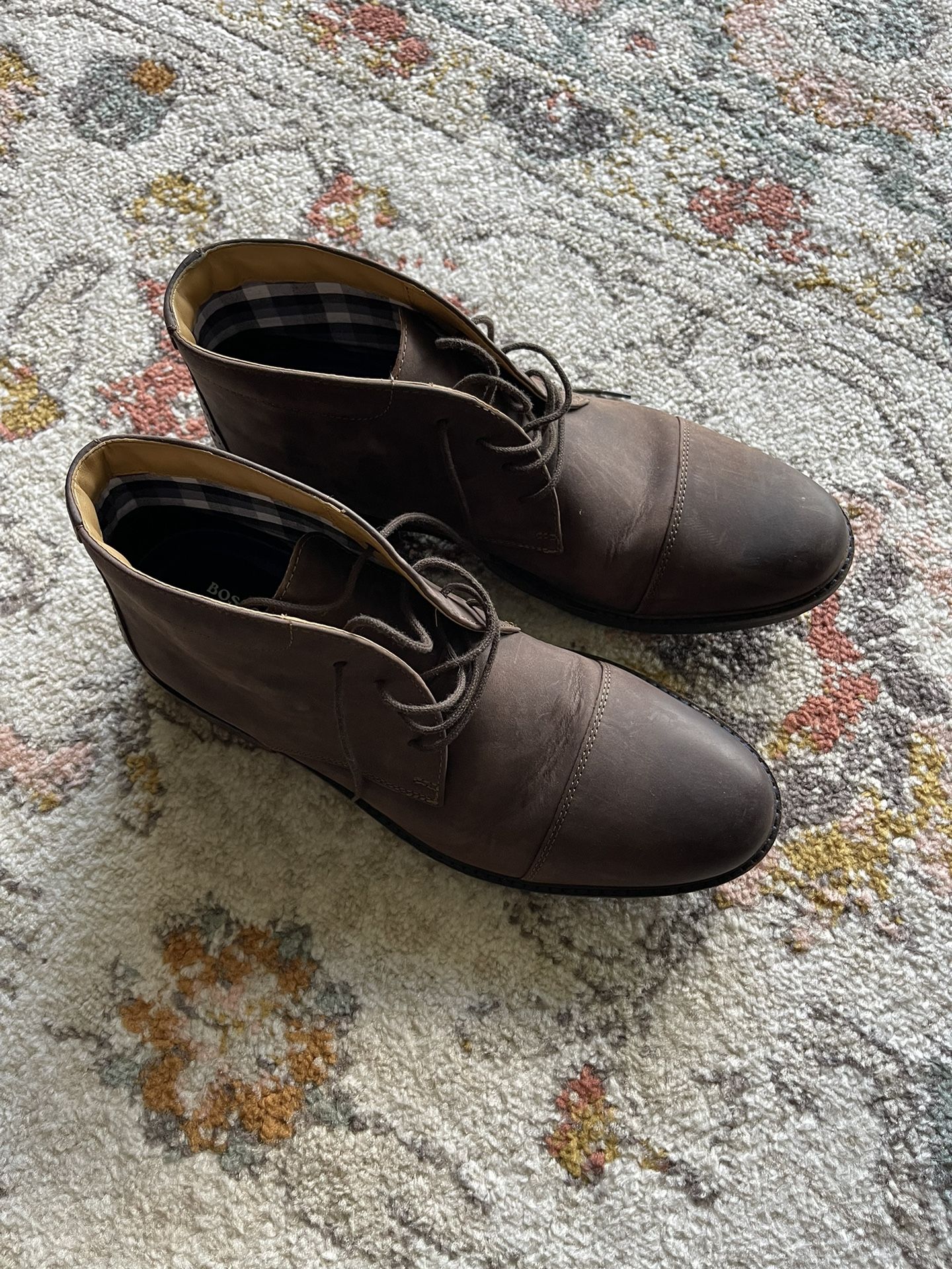 Bostonian Men's Maxton Mid Chukka Boot Brown Leather size 10M