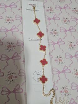 Designer-inspired Clover Bracelet