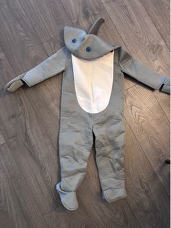 Kids shark outfit size small