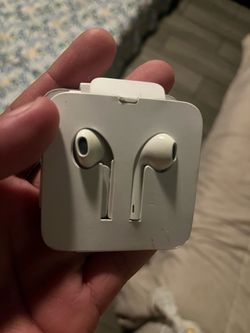 iPod headphone wired