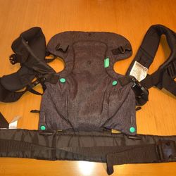 Infantino Baby carrier 