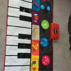 Gigantic Piano Mat