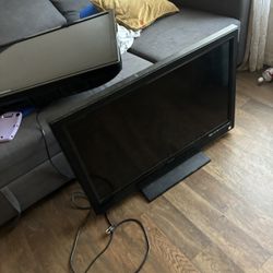 $60 - 2 TVS 