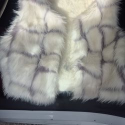 Fleece-Lined Vest  White  W/  Lines