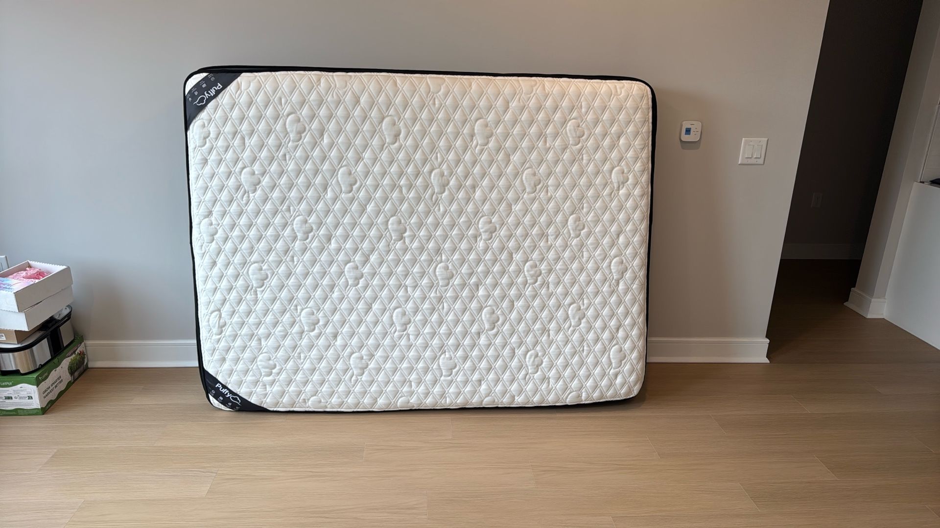 Queen Puffy Lux Hybrid Mattress