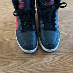 Puma Shoes size 9 