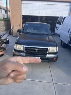 2000 Toyota Tacoma