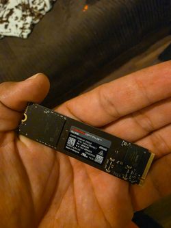SanDisk 500GB M.2 NVME SSD