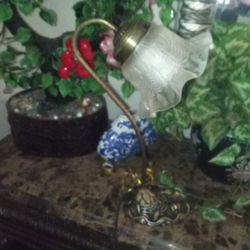 Antique Nightstand Lamp 🪔