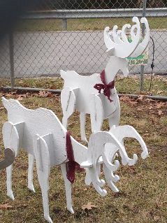 Unique Handmade Wooden Yard Christmas Reindeer with adjustable head either up or down