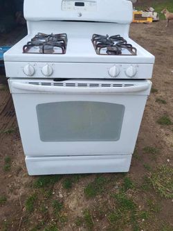 GE Gas Stove
