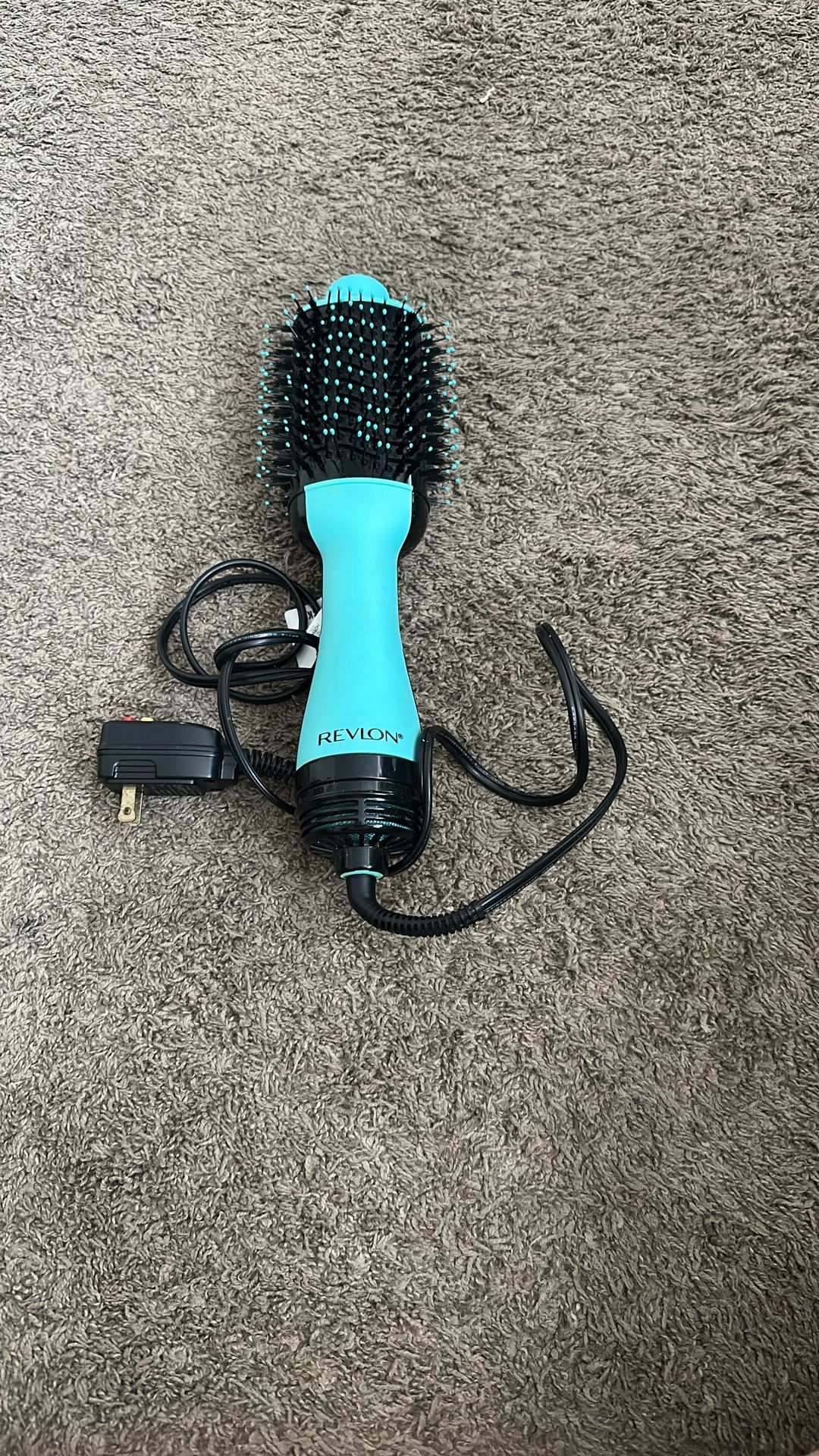 Revlon Blowout Hairdrying Styling Tool
