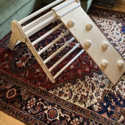 Lily And River Pikler Triangle Climber With Reversible Climbing Wall/Slide