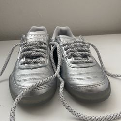 Silver Converse 