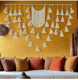 Boho wall tassel garland