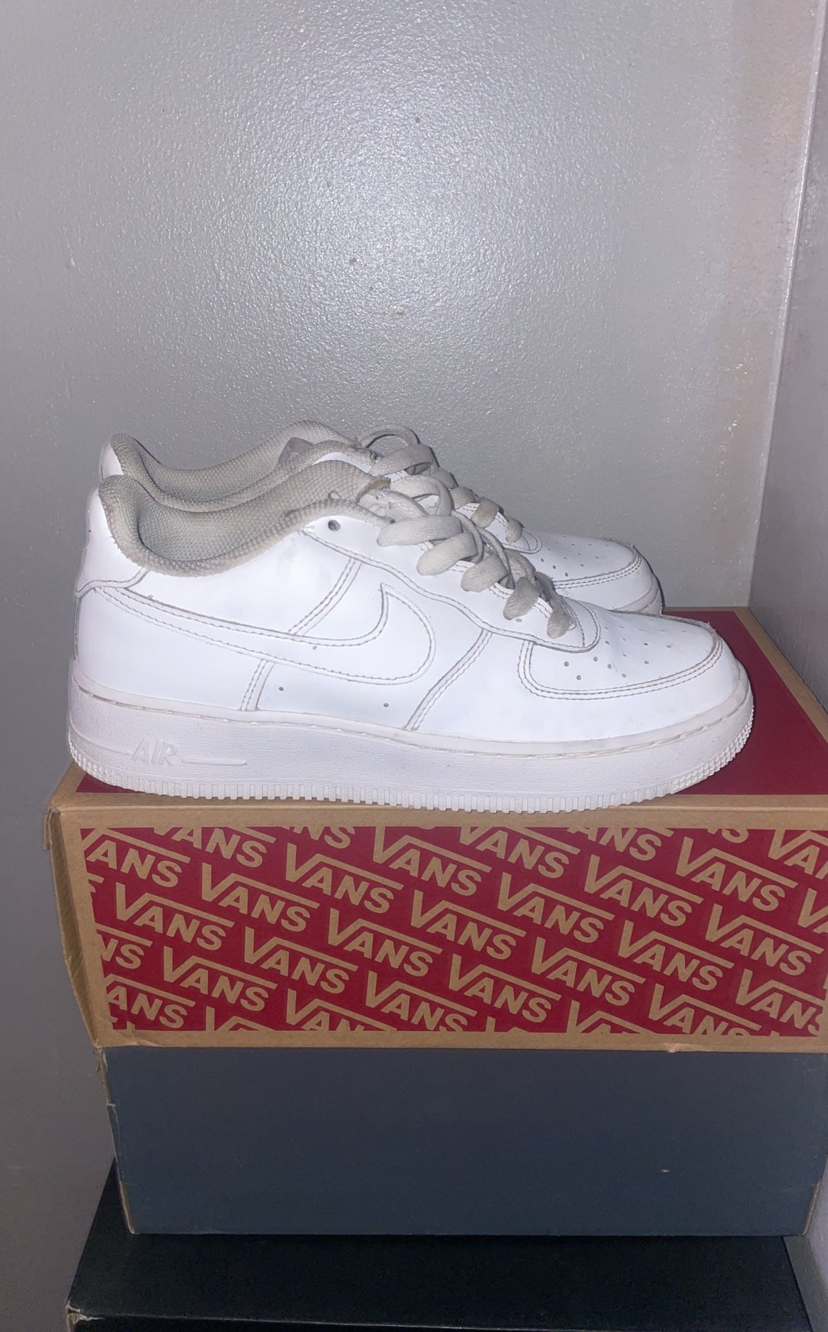 nike af1 white size 5