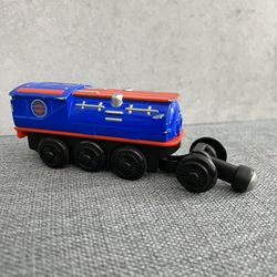 Mattel 2012 Thomas & Friends Battery Booster Steam Car Motorized Railway Train