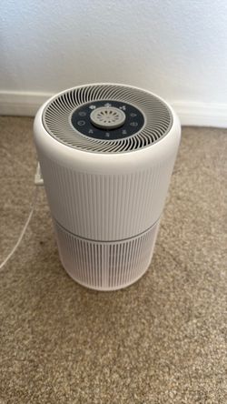 2 air purifier with 2 new packed filters
