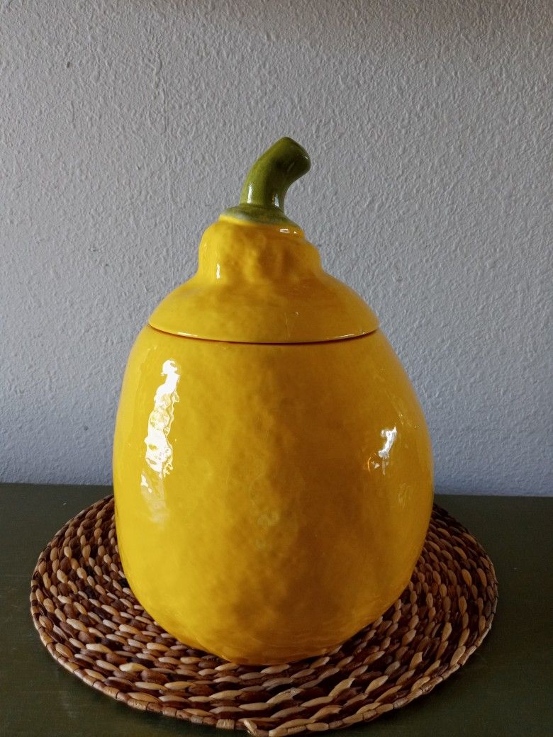 Vintage Doranne of California Lemon Cookie Jar