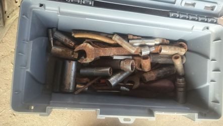 Three tool boxes full of tools 40 each orange one yellow one and a gray and yellow one it's all good tools I just got so many