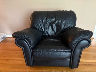 Black Genuine Leather Chair