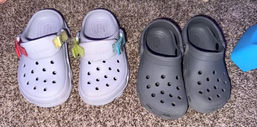Crocs size 9c