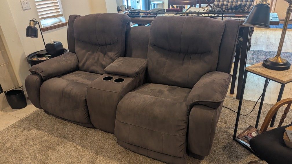 Duel Reclining Couch