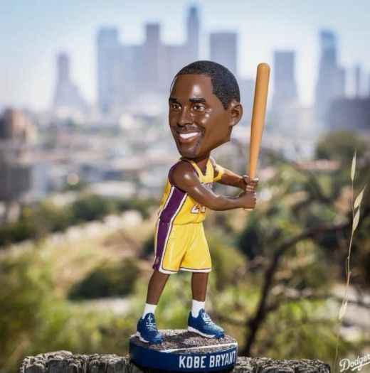 KOBE BRYANT DODGER/LAKERS BOBBLEHEAD