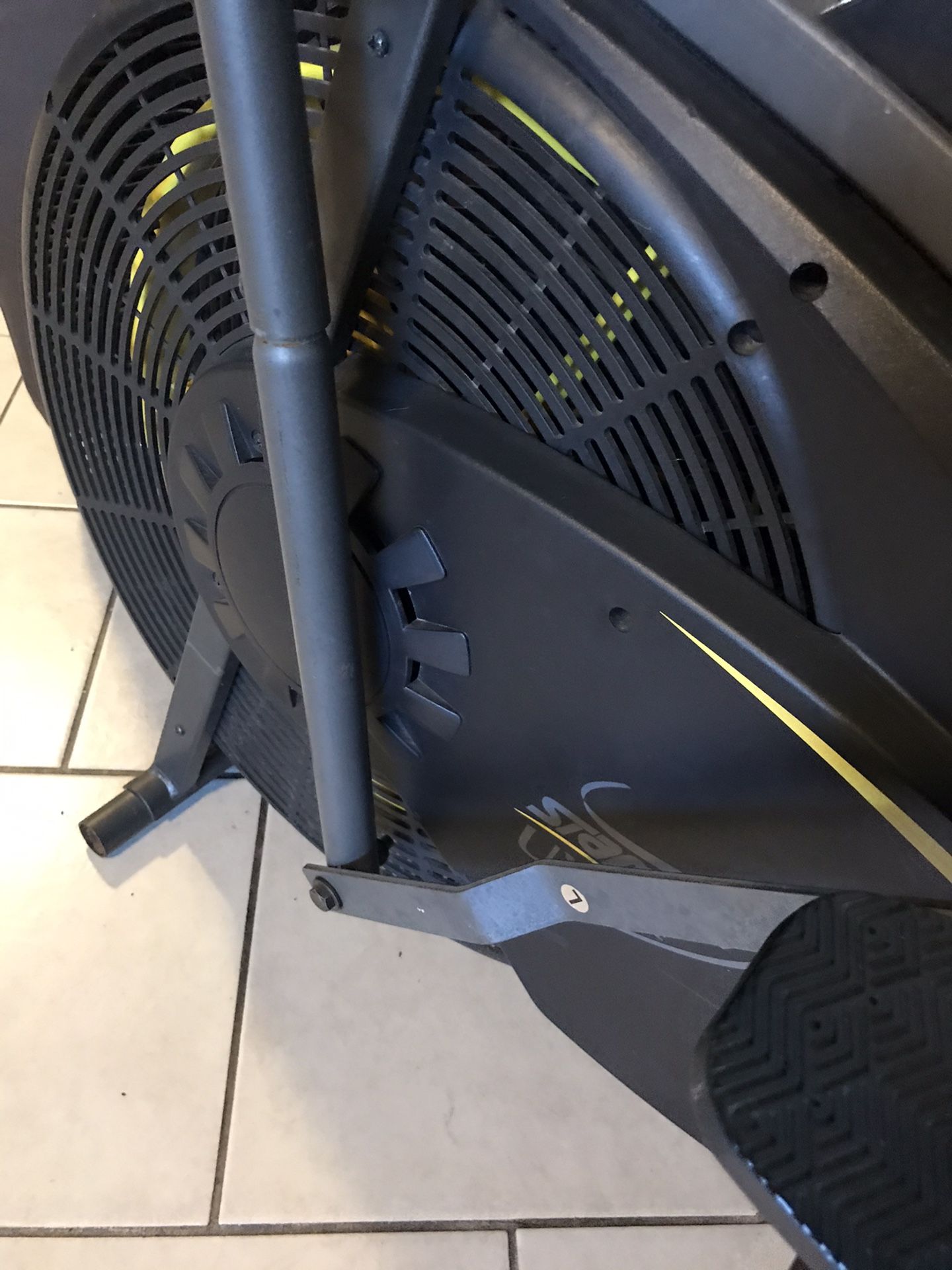 STAMINA Ux2 Air Bike for Sale in E RNCHO DMNGZ, CA OfferUp