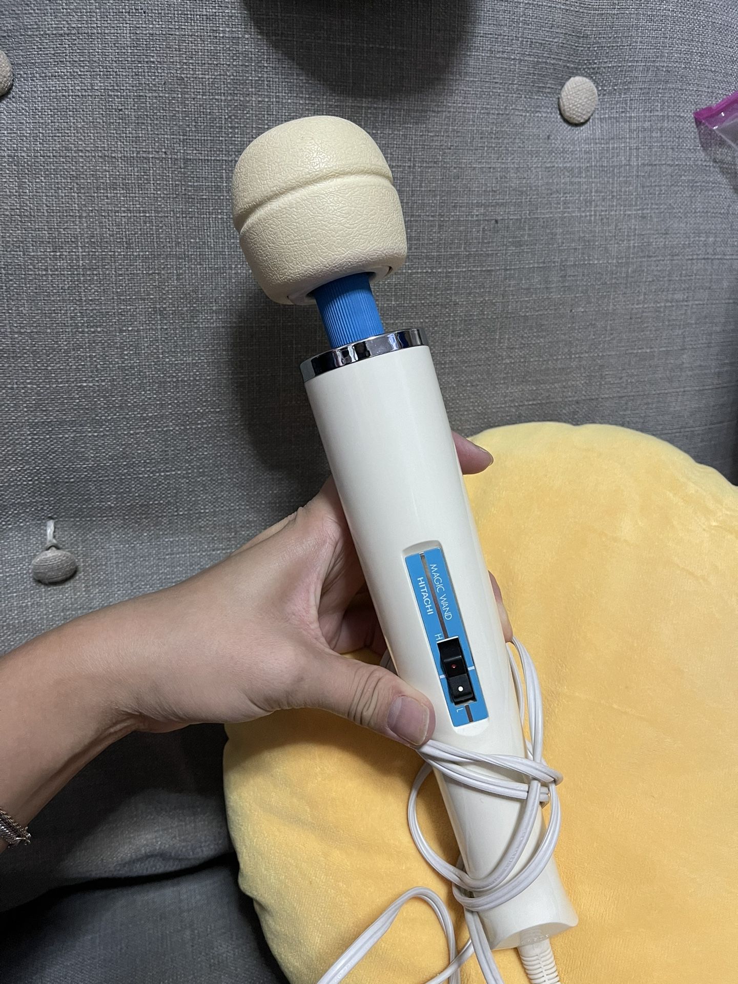 VINTAGE HITACHI MAGIC WAND BODY MASSAGER