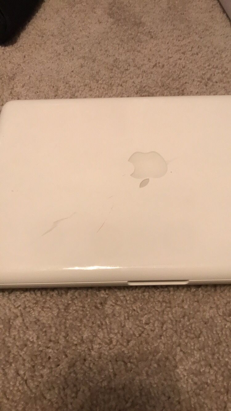 Apple MacBook 2009.