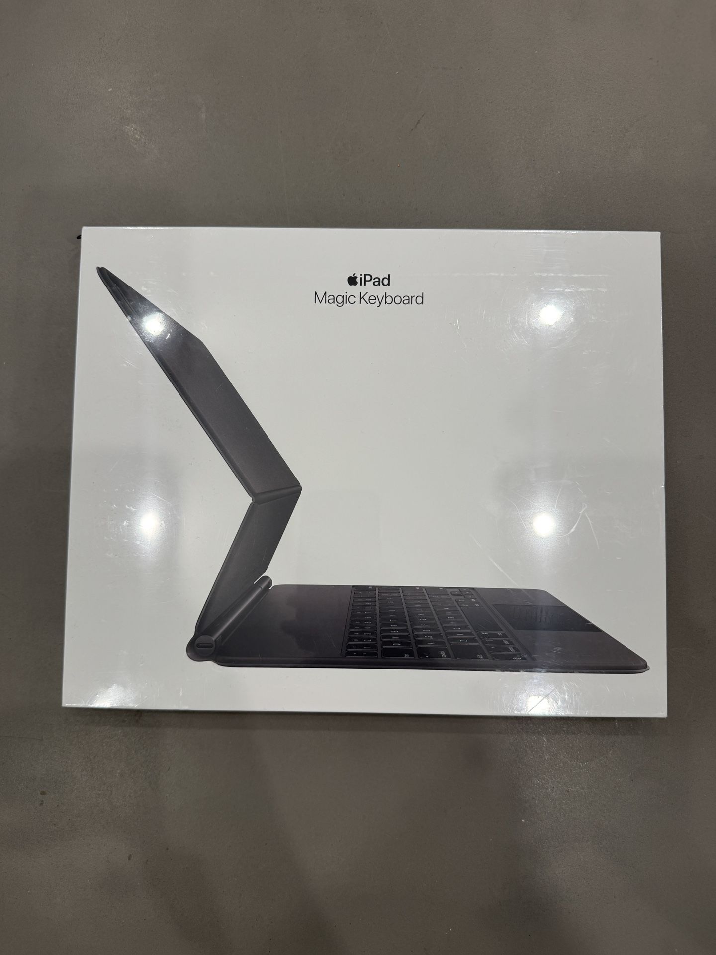 *New* iPad Pro Magic Keyboard 12”