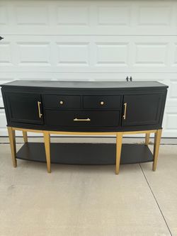 sideboard