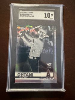 2019 Topps Chrome #1 Shohei Ohtani Negative Refractor SGC-10 Gem Mint!
