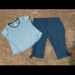 Beautiful Teal colored size P2XL Capri outfit