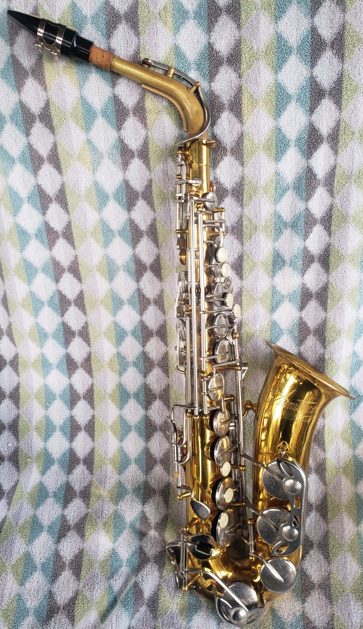 alto saxophone Armstrong