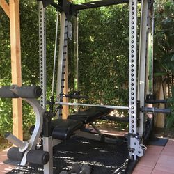 Nautilus Smith Machine w Double Cable Crossover