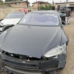 2013 Tesla S For Parts 