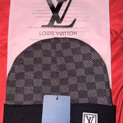 LV Beanie Black