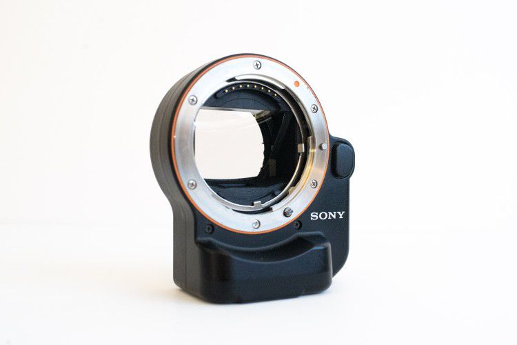 Sony LA-EA4 A-Mount To E-Mount Lens Adapter