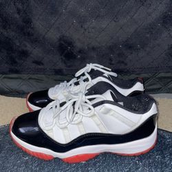 Jordan 11 Bred Size 8.5 Men 