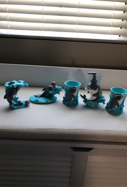 Dolphin bath accessories
