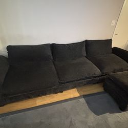 Sectional Sofa W/ Ottoman