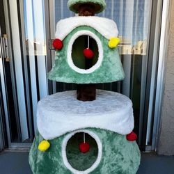 2x Cat Tree For Sale