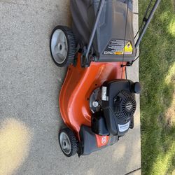 Husqvarna  LC221RH Self Propelled With Honda Engine