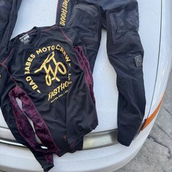 Fasthouse Women’s Riding Gear