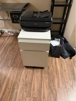 Office folder side stand